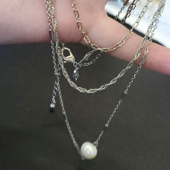 *Sale* Charming Charlie silver tone triple layer pearl necklace - Picture 11 of 12